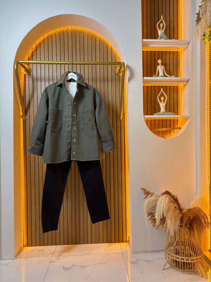 Cep Detaylı Küf Yeşili Rengi Kadın Ceket