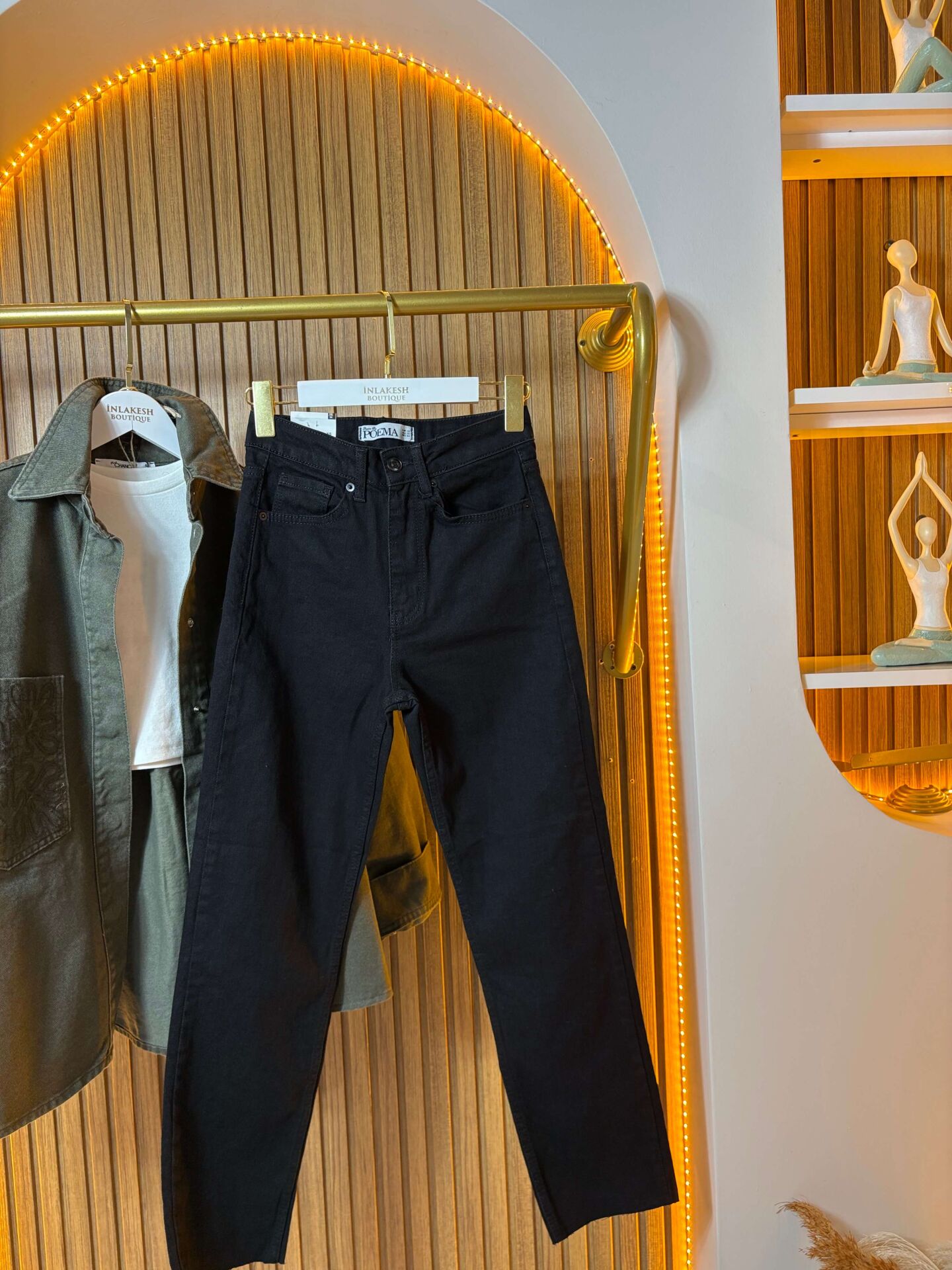 Kahverengi Boyfit Kesik Paça Kadın Jean