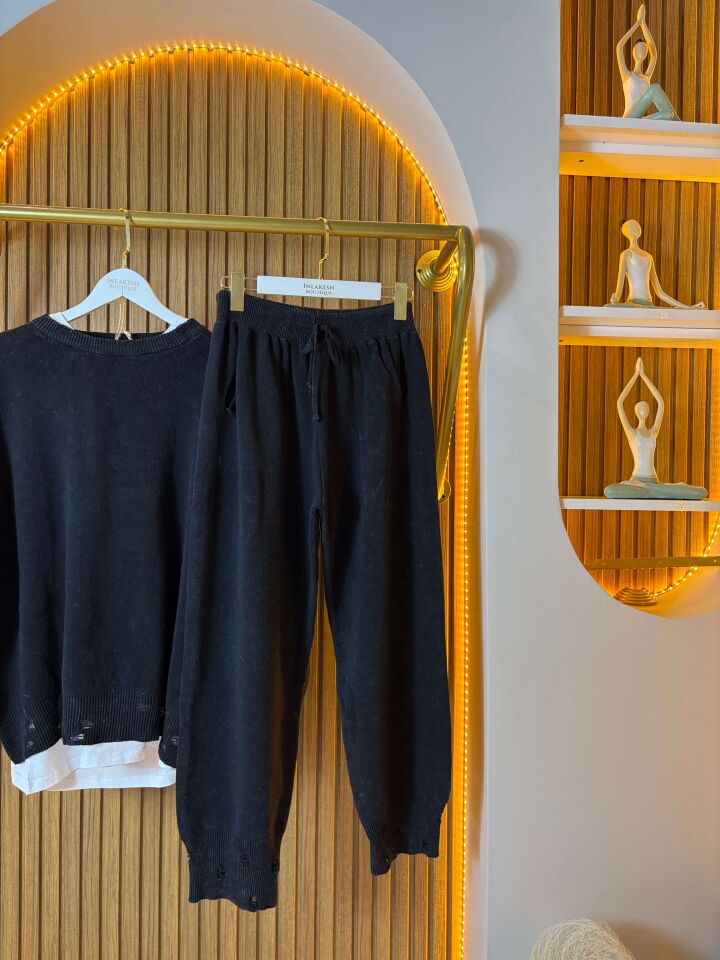 Siyah Oversize Triko İkili Takım – Rahat ve Şık Standart Beden