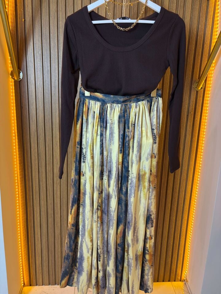 Renk Geçişli Desenli Saten Uzun Etek