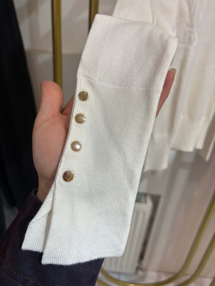 Ekru Bisiklet Yaka İnce Triko Kazak