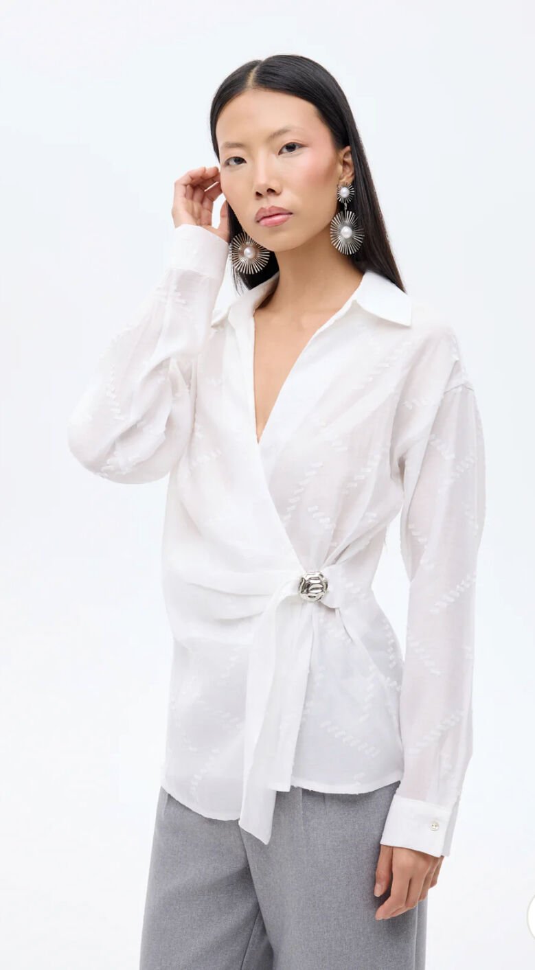 Toka Aksesuarlı Kruvaze Bluz Ekru