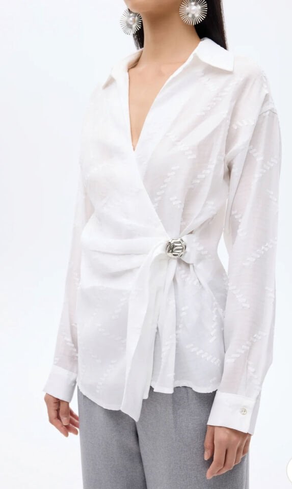 Toka Aksesuarlı Kruvaze Bluz Ekru
