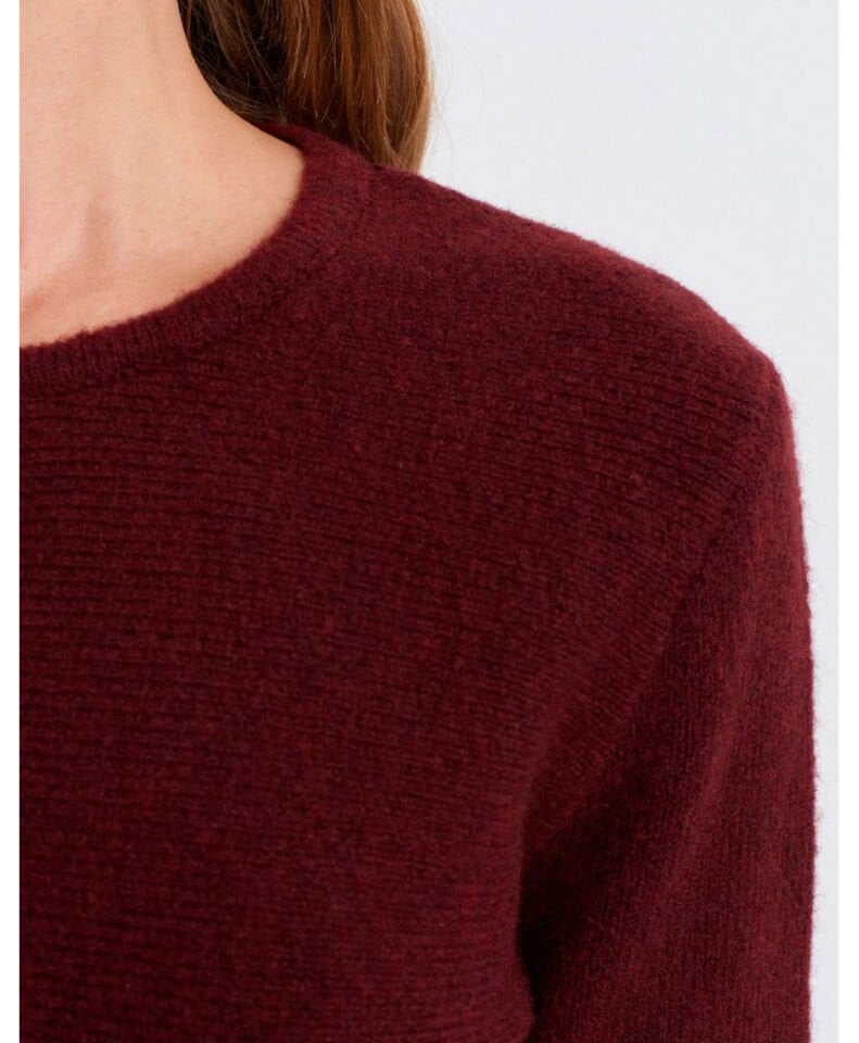 Yumuşak Dokulu Peplum Düğmeli Triko Hırka