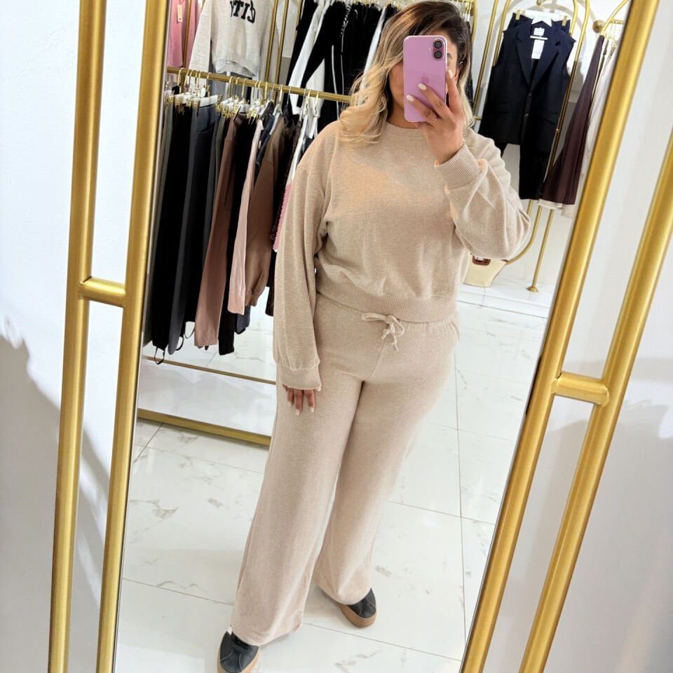 Yumuşak Dokulu Geniş Paçalı İkili Takım