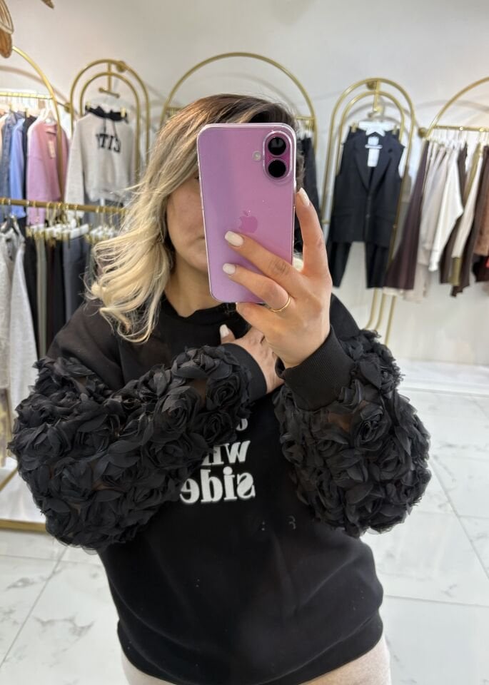 Kolları Tül Detaylı Önü Yazılı Sweat
