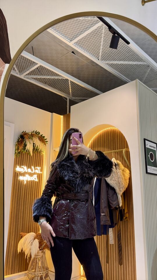 Mürdüm Şıklığı Kürk Detaylı Deri Mont