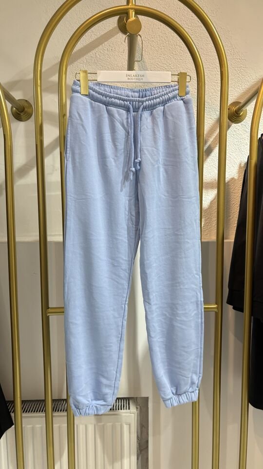 Açık Mavi 2 İplik Kapüşonlu Eşofman Takımı – Rahat ve Şık Günlük Set