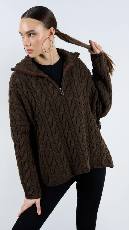 Fermuar Detaylı Saç Örgü Kahve Kazak