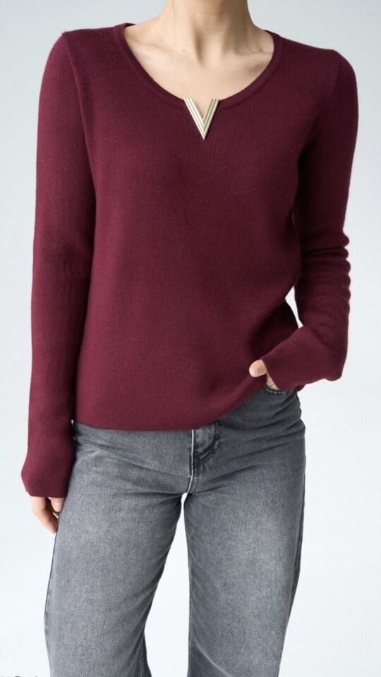 V Detaylı Bordo Triko Kadın Kazak