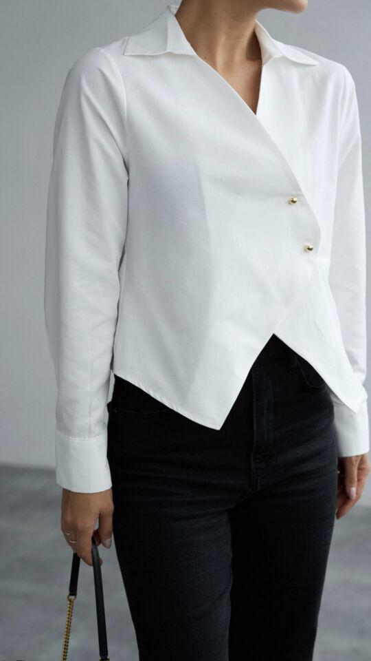 Asimetrik Kruvaze Beyaz Altın Düğmeli Kadın Gömlek