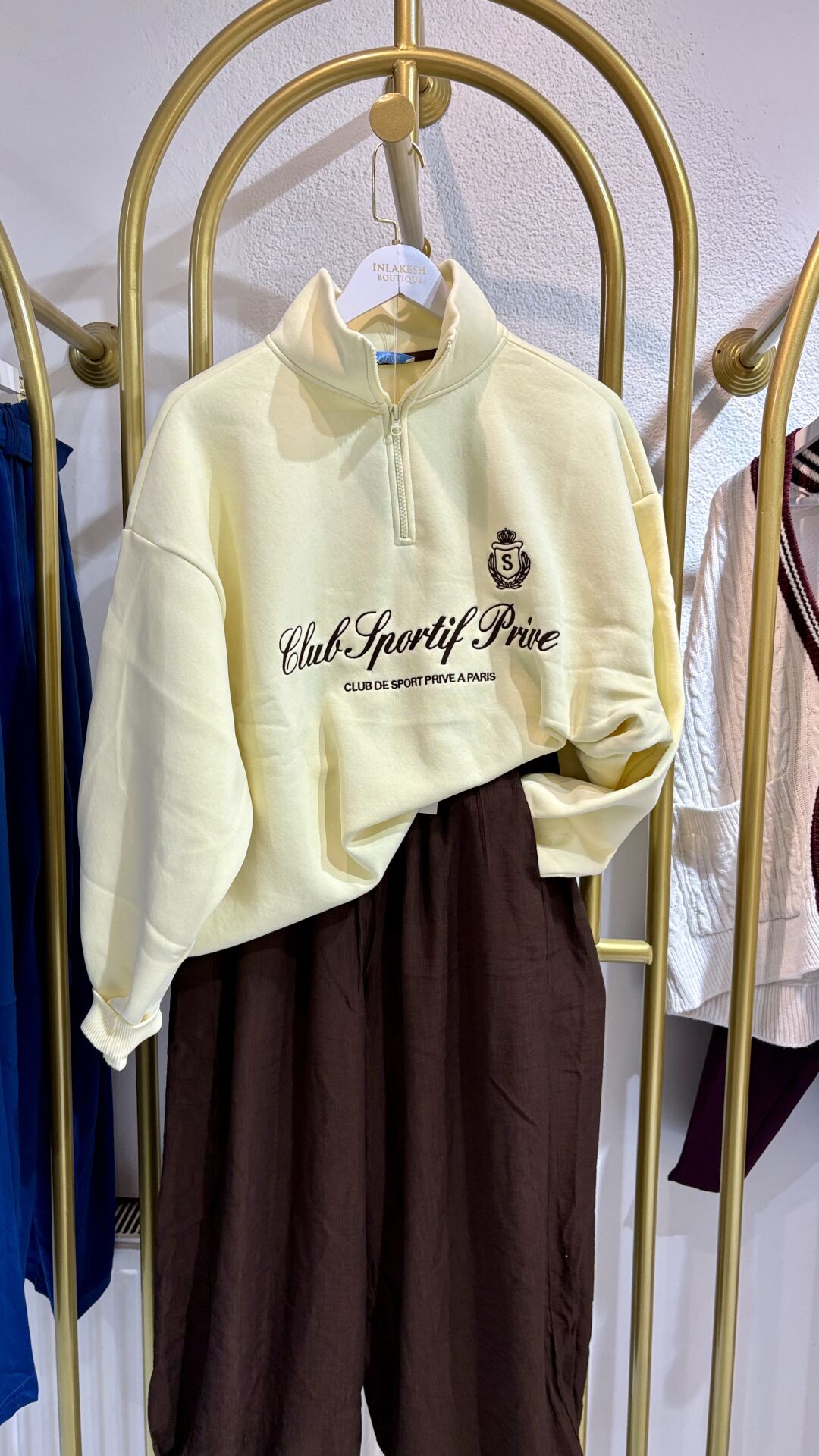 Yarım Fermuarlı Nakışlı Oversize Sweat – Soft Sarı