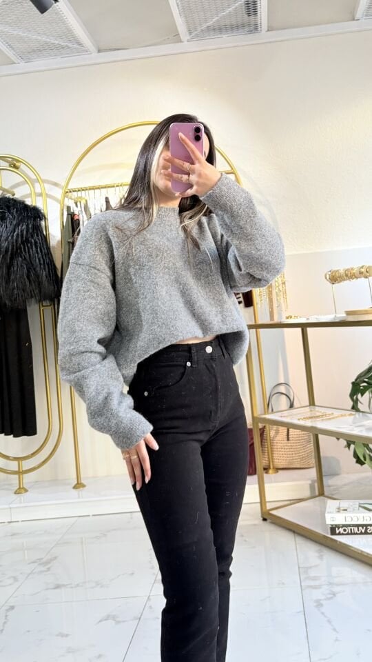 Yüksek Bel Kesik Paça Boyfit Pantolon – Siyah