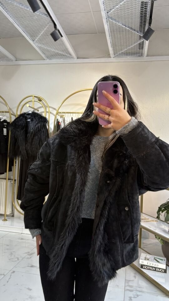 Çatlak Deri Fermuarlı Kürklü Mont