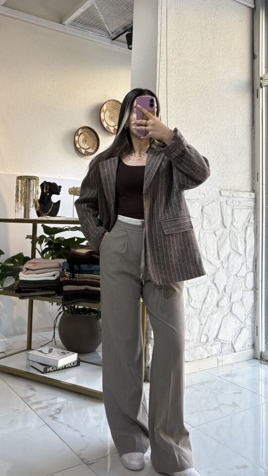 Çift Bel Detaylı Bağcıklı Bol Paça Pantolon Vizon