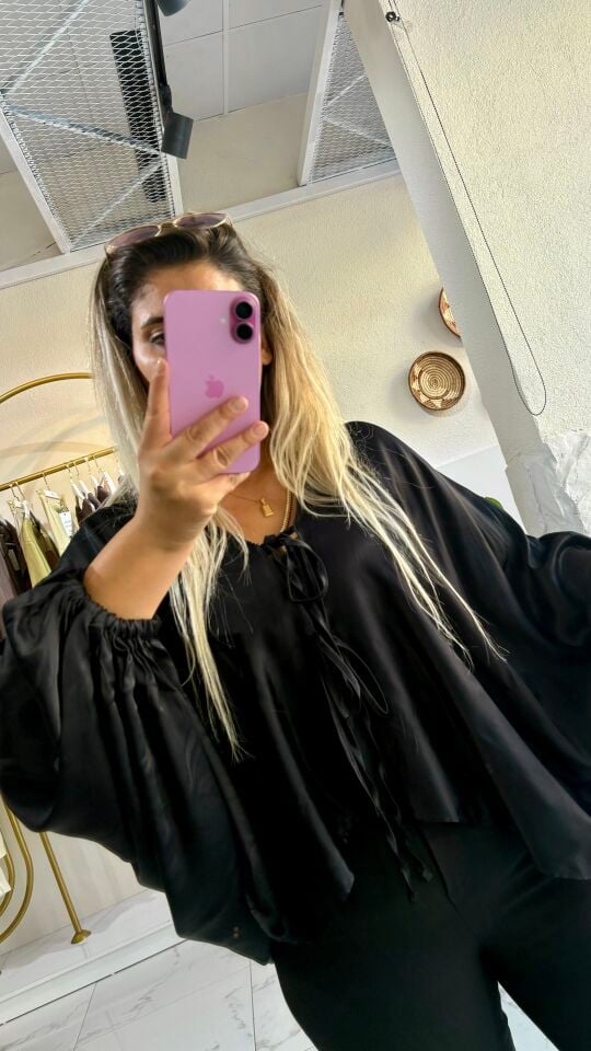 Balon Kol İp Bağlamalı Siyah Bluz & Atlet İkili Set